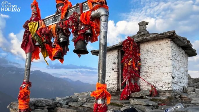 Chopta Chandrashila Trek: Himalayan Beauty Awaits